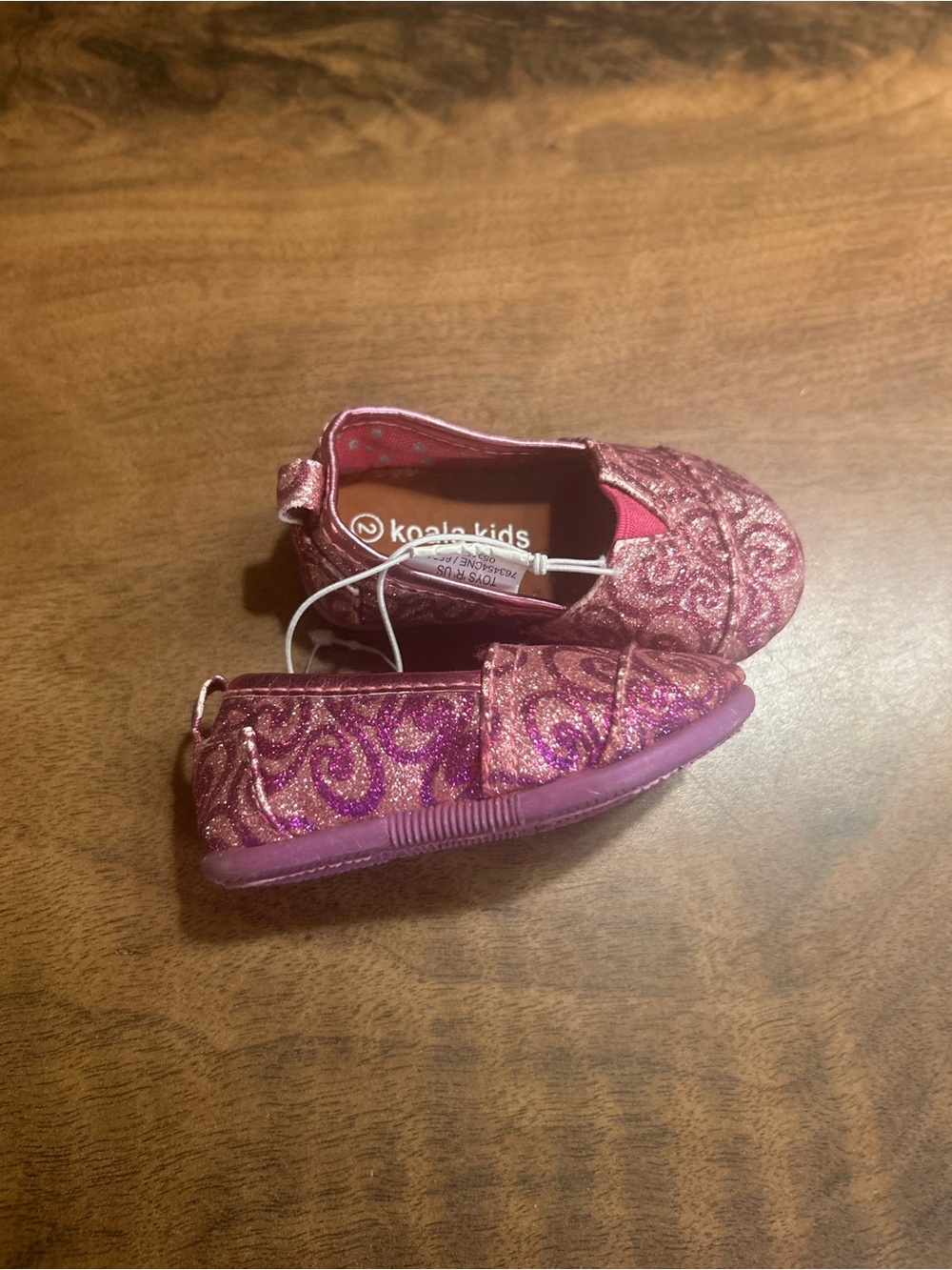 NWT Koala Kids Pink Glitter Swirl Shoes